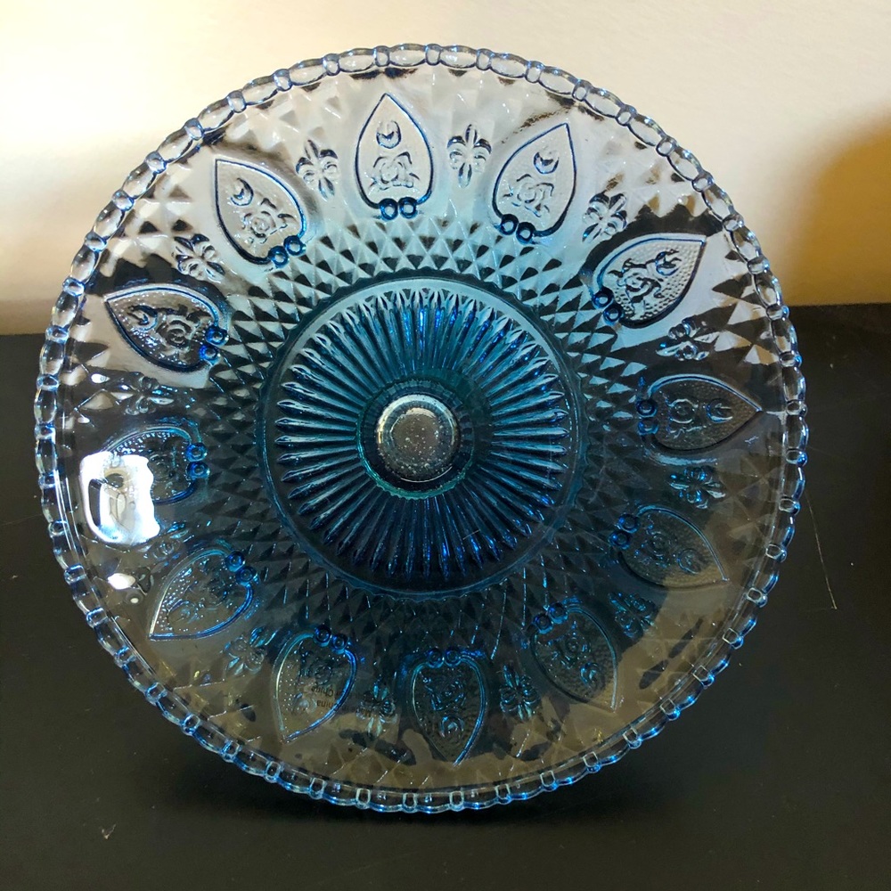 Anthropologie cake stand